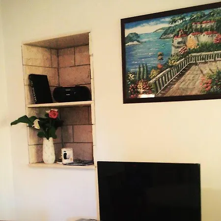 Seaside House Vinisce, Trogir - 12066 Holiday home